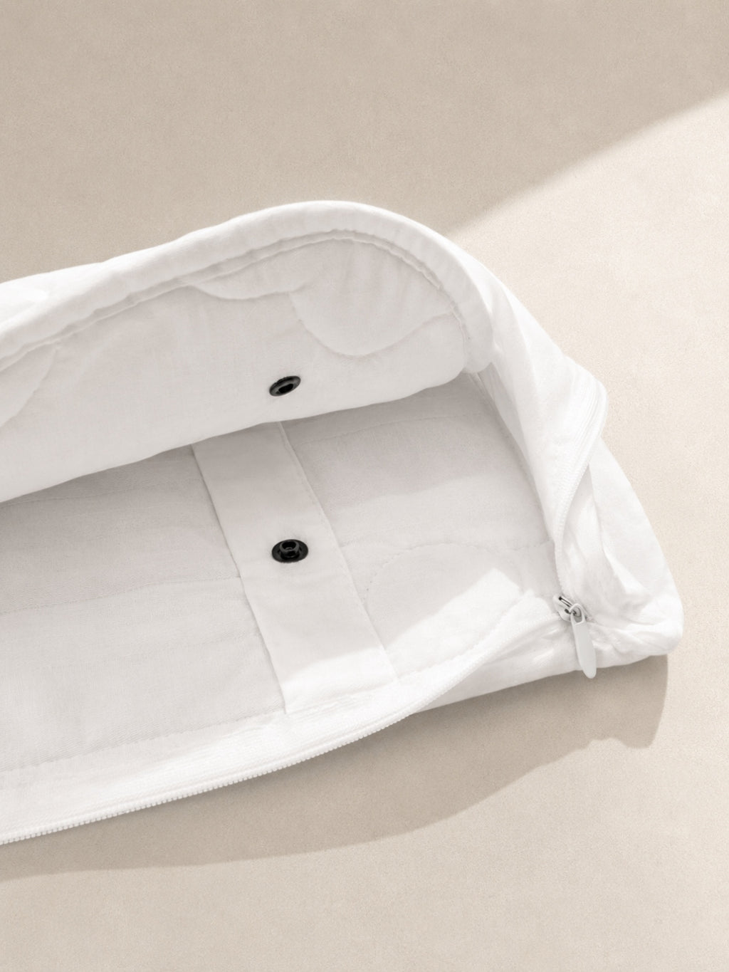Sleeplandia duvet corner open showing snap button attachment