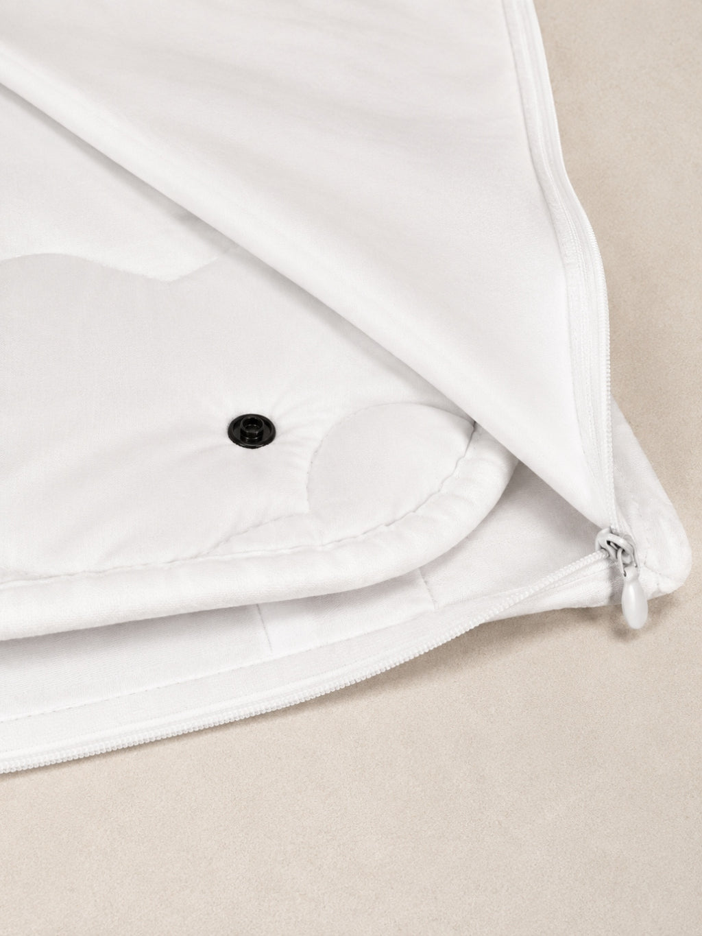 Sleeplandia duvet cover corner detail